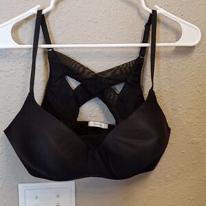 Nwt Maurices Mesh Criss Cross Back Black Bra